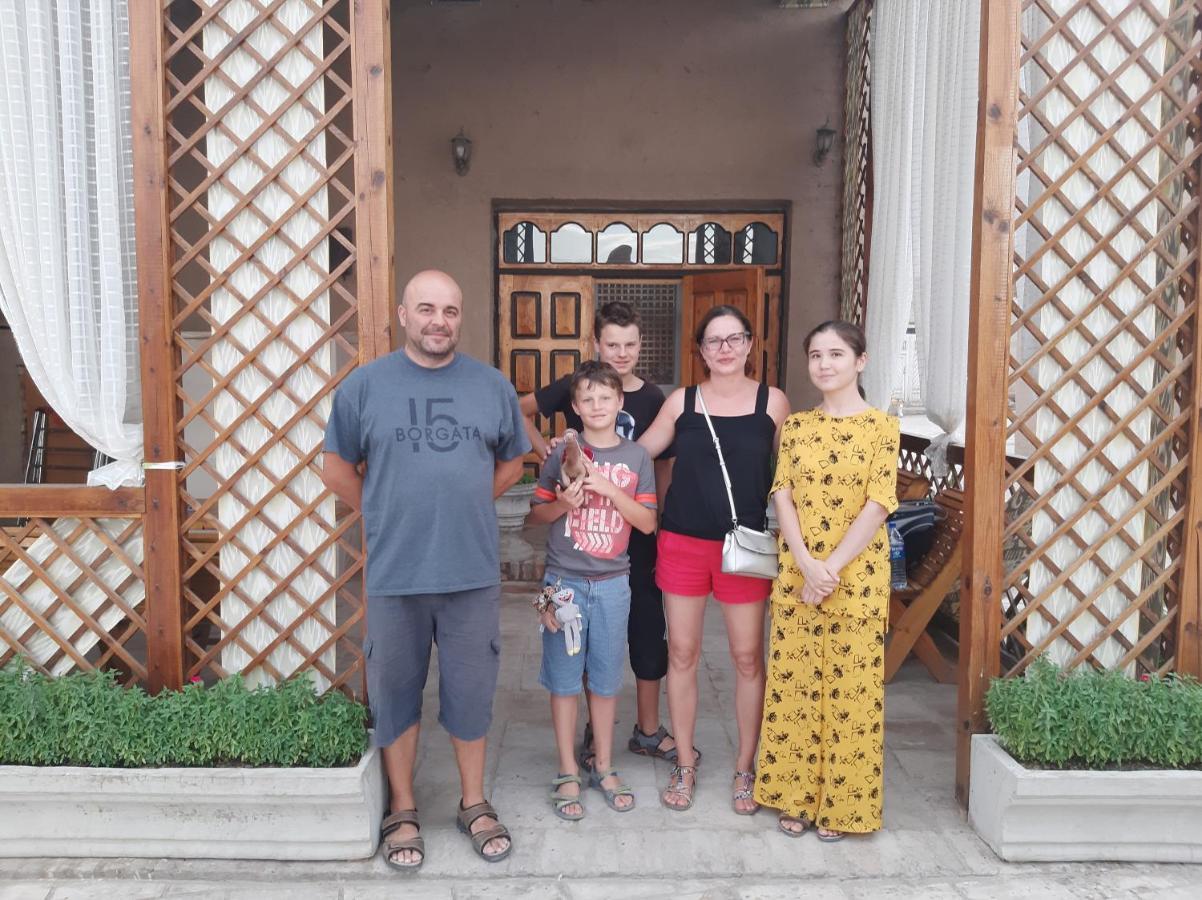 "Yoqut House" Guest House In The Centre Of Ancient City Chiwa Zewnętrze zdjęcie